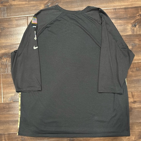 ⏰️Philadelphia Eagles Salute to Service T-Shirt XXL Mens Nike - Picture 9 of 12